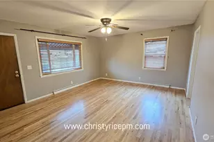 238 Park Pl N, Renton, WA 98057 - Photo 2