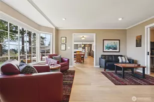 16200 38th Ave NE, Lake Forest Park, WA 98155 - Photo 10