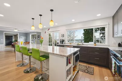 16200 38th Avenue NE, Lake Forest Park, WA 98155 - Photo 16