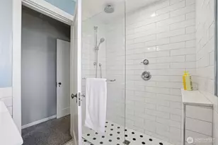 16200 38th Ave NE, Lake Forest Park, WA 98155 - Photo 24