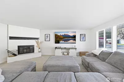 4318 106th Place NE, Marysville, WA 98271 - Photo 6