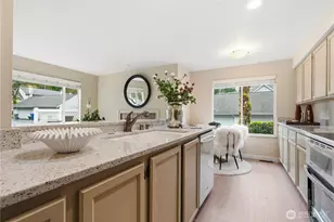 4222 144th Ln SE, Bellevue, WA 98006 - Photo 8