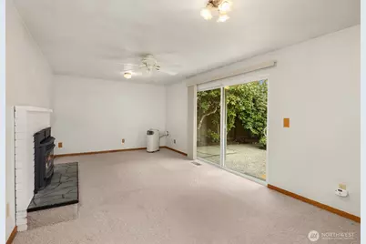 4908 NE 24th Street, Renton, WA 98059 - Photo 8