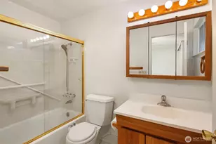 4908 NE 24th St, Renton, WA 98059 - Photo 18