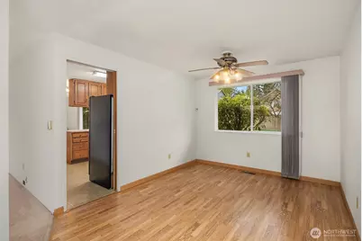 4908 NE 24th Street, Renton, WA 98059 - Photo 4