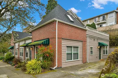 1800 10th Avenue W #1800, Seattle, WA 98119 - Photo 1