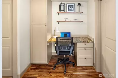 1840 25th Avenue NE #202, Issaquah, WA 98029 - Photo 16