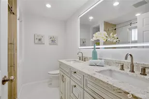 12600 SE 27th St, Bellevue, WA 98005 - Photo 24