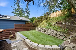 12600 SE 27th St, Bellevue, WA 98005 - Photo 32