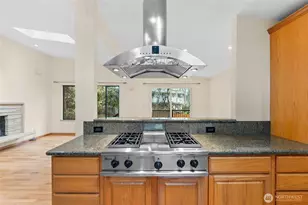 17730 Corliss Ave N, Shoreline, WA 98133 - Photo 6