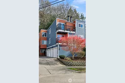 4116 58th Place SW #A, Seattle, WA 98116 - Photo 4