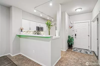 2009 196th St SE #C103, Bothell, WA 98012 - Photo 8