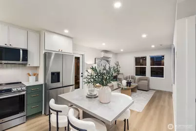 7555 32nd Avenue SW #B, Seattle, WA 98126 - Photo 10