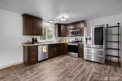 5202 205th Avenue Ct E, Spanaway, WA 98387 - Photo 8