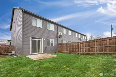 375 S 10th Street, Kalama, WA 98625 - Photo 28