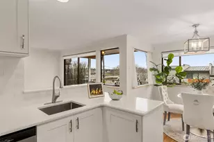 2028 Waverly Pl N, Seattle, WA 98109 - Photo 10