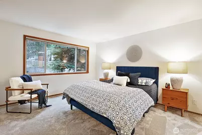 8720 Phinney Avenue N #24, Seattle, WA 98103 - Photo 14