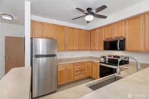 512 Darby Dr, Bellingham, WA 98226 - Photo 10