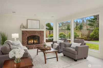 2211 274th Court SE, Sammamish, WA 98075 - Photo 18