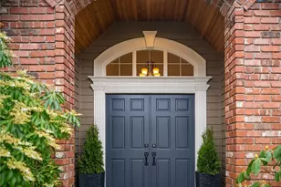 2211 274th Ct SE, Sammamish, WA 98075 - Photo 2