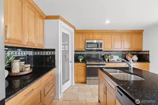 20314 Church Lake Dr E, Bonney Lake, WA 98391 - Photo 24