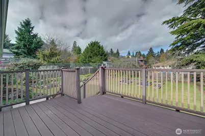 3110 SW 105th Street, Seattle, WA 98146 - Photo 14