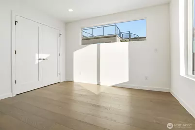 3448 B NW 65th Street, Seattle, WA 98117 - Photo 14