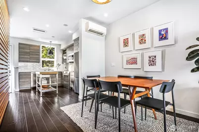 3220 Franklin Avenue E, Seattle, WA 98102 - Photo 4