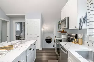 719 S Sheridan Ave, Tacoma, WA 98405 - Photo 2