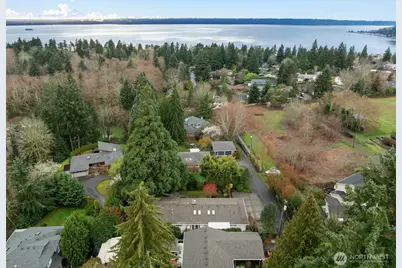 423 SW 189th Place, Normandy Park, WA 98166 - Photo 40