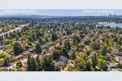 8226 Meridian Avenue N, Seattle, WA 98103 - Photo 38