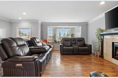 10606 SE 226th St, Kent, WA 98031 - Photo 12