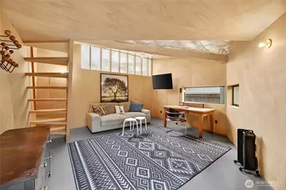 7720 Meridian Avenue N, Seattle, WA 98103 - Photo 30