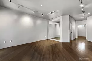 745 Bellevue Ave E, Seattle, WA 98102 - Photo 30