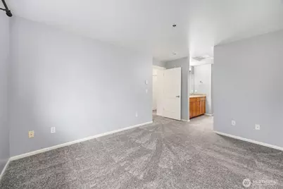 21404 S 40th Place #F, SeaTac, WA 98198 - Photo 18