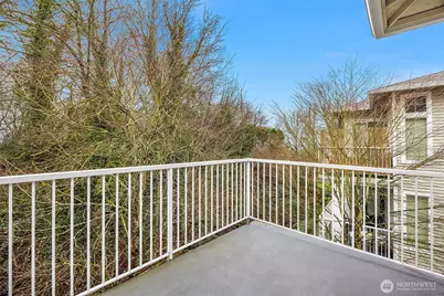 21404 S 40th Place #F, SeaTac, WA 98198 - Photo 12