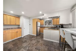 8808 S Ainsworth Ave, Tacoma, WA 98444 - Photo 6