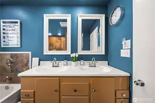 8808 S Ainsworth Ave, Tacoma, WA 98444 - Photo 10