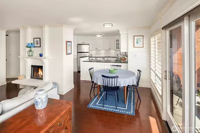 2360 43rd Avenue E #211, Seattle, WA 98112 - Photo 6