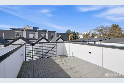 8553 Midvale Avenue N #C, Seattle, WA 98103 - Photo 18