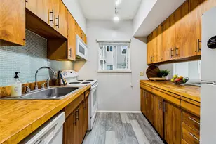 465 Winslow Way E, Bainbridge Island, WA 98110 - Photo 6