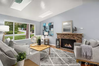 21239 NE 10th Place, Sammamish, WA 98074 - Photo 4
