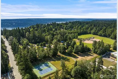 21239 NE 10th Place, Sammamish, WA 98074 - Photo 40