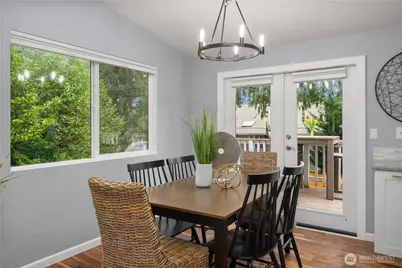 21239 NE 10th Place, Sammamish, WA 98074 - Photo 8