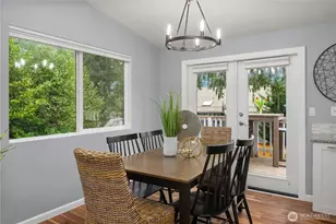 21239 NE 10th Pl, Sammamish, WA 98074 - Photo 8