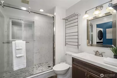 21239 NE 10th Place, Sammamish, WA 98074 - Photo 24