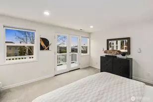 2647 39th Ave W, Seattle, WA 98199 - Photo 16
