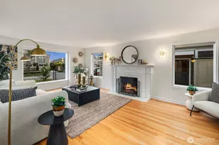 2647 39th Ave W, Seattle, WA 98199 - Photo 4