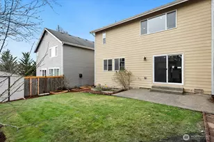 23809 SE 6th St, Sammamish, WA 98074 - Photo 32