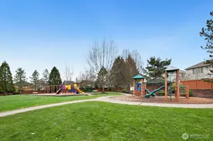 23809 SE 6th St, Sammamish, WA 98074 - Photo 36